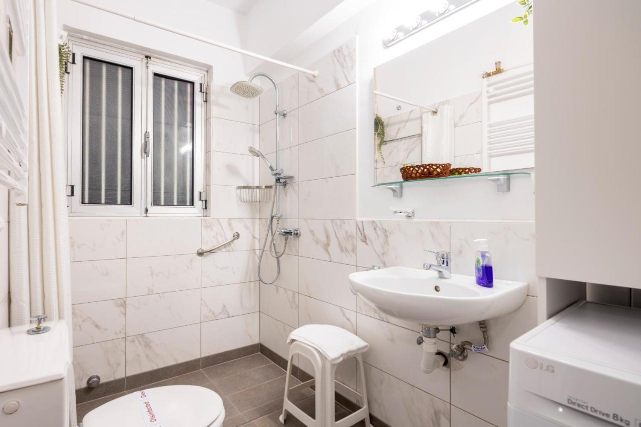 Athens Escape Apartment Bagian luar foto